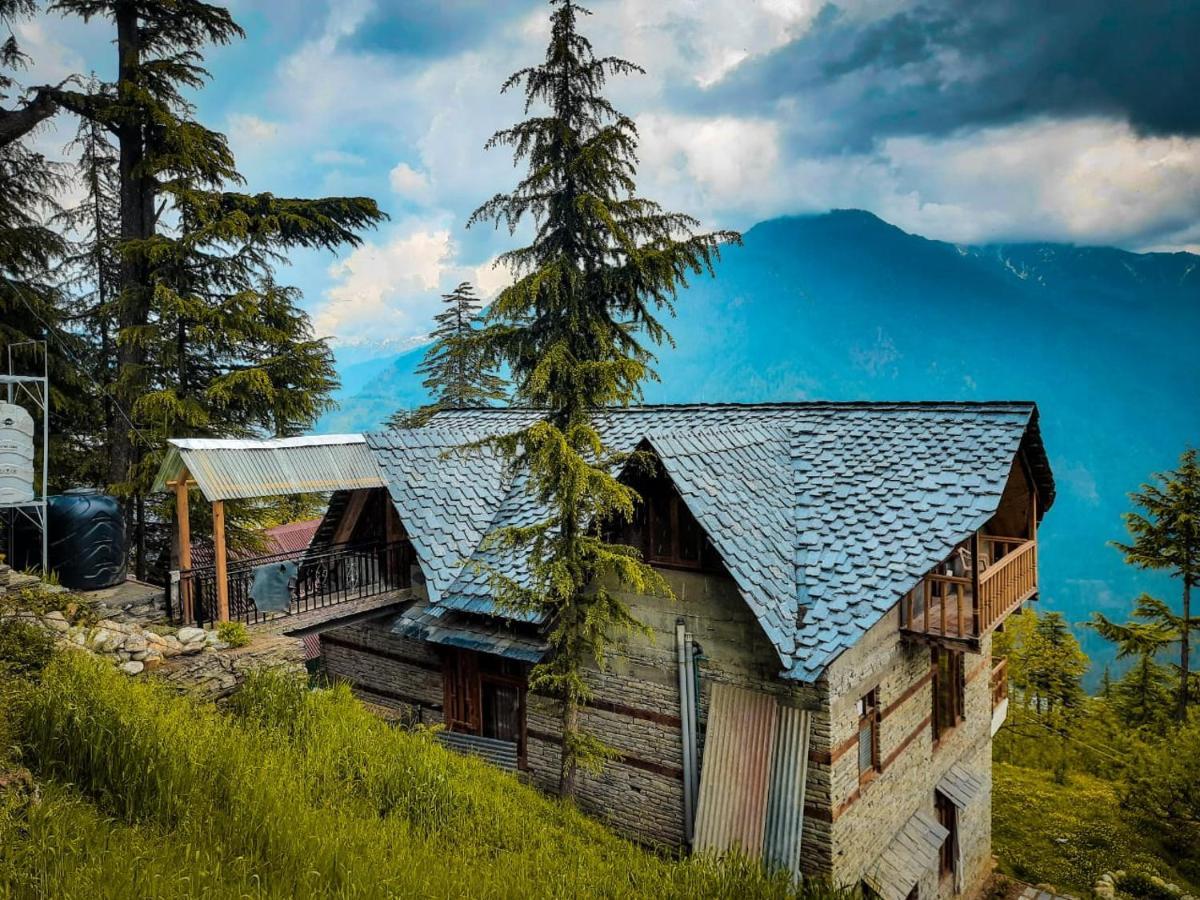 Ishan Log Huts-A Boutique Home Stay Banjar Bagian luar foto