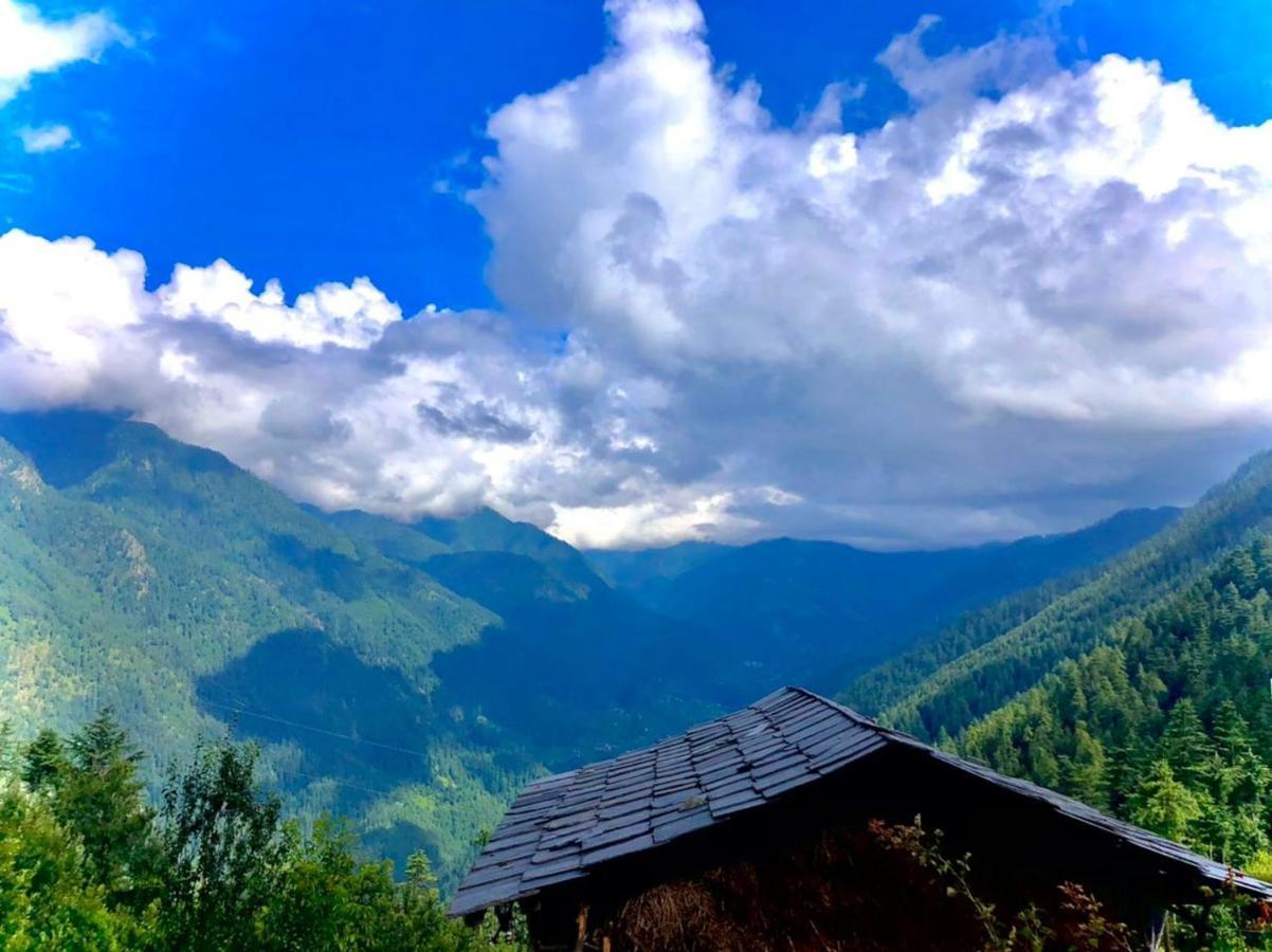 Ishan Log Huts-A Boutique Home Stay Banjar Bagian luar foto